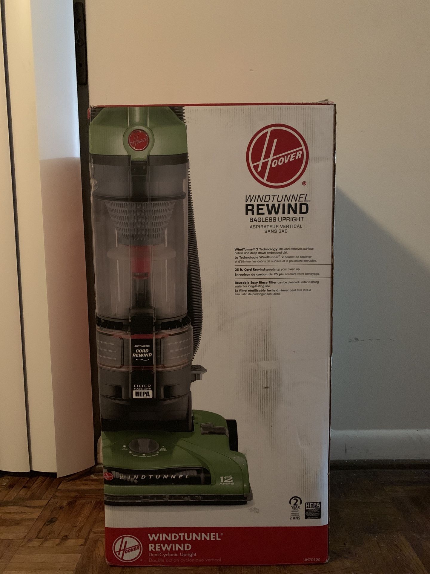 Brand New Hoover windtunnel Vacuum Cleaner