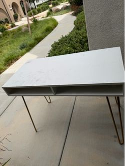 Desk FREE