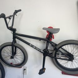 Bike $20- Needs New Tires