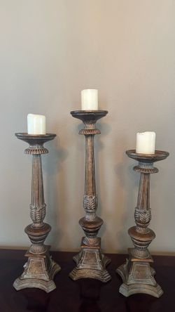 Set of 3 Gold-Toned Candlestick Holders