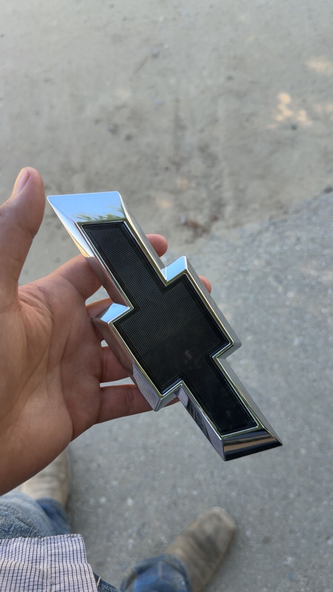 Chevy Grille Bowtie