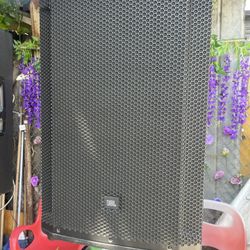 2 Speakers JBL