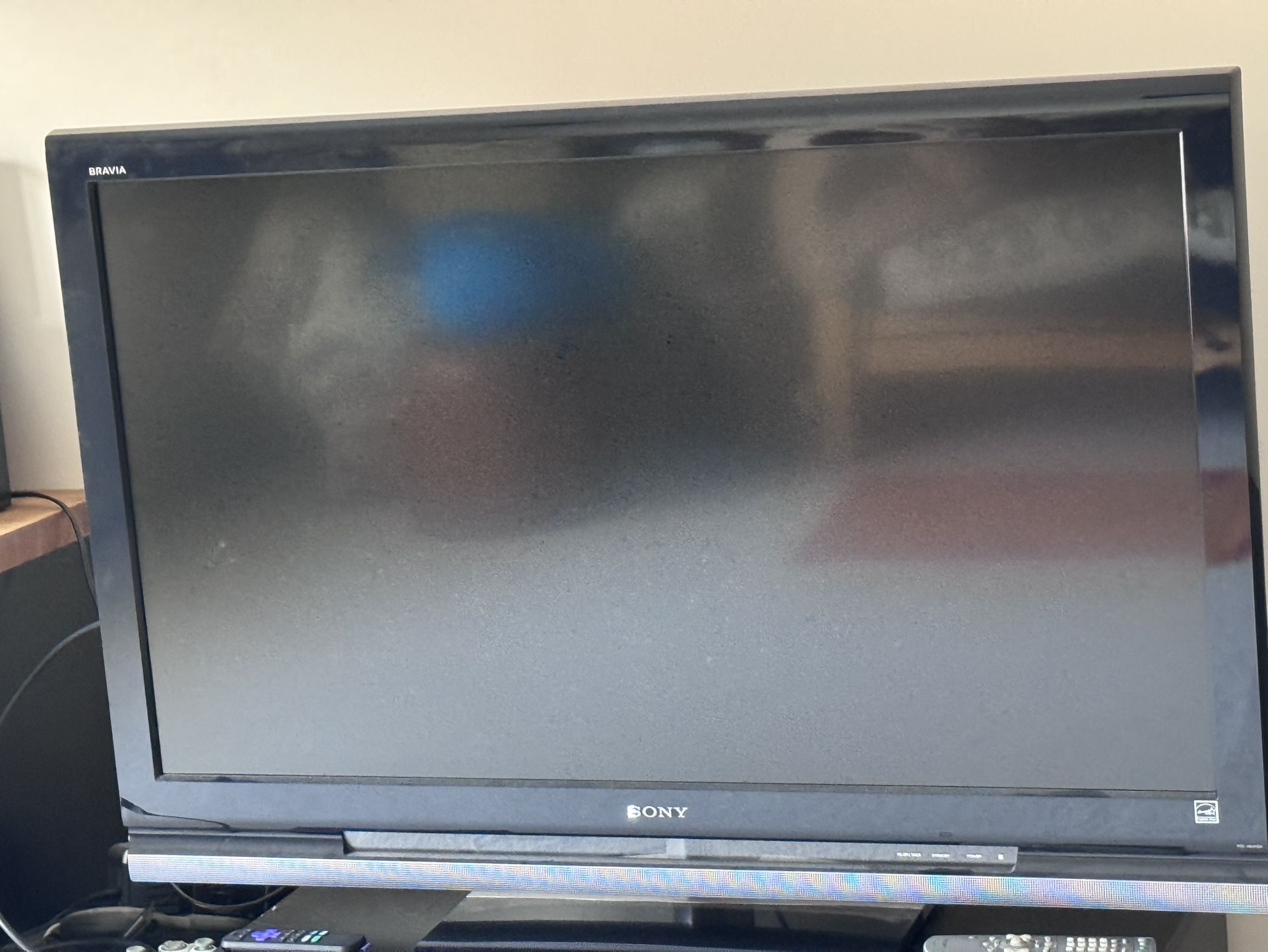 Sony 46" Bravia LCD TV