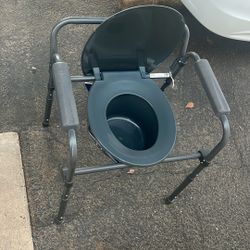 Bedside Commode!!