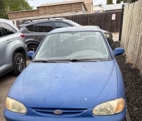 2000 KIA Sephia