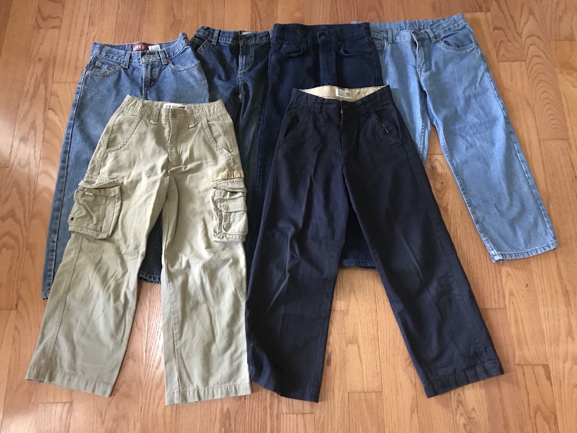 Boy’s Jeans and Pants (6) Lot in excellent condition, Size 8