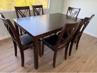7-pcs Dinning Table Set!