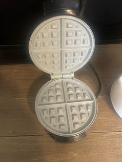 Waffle maker