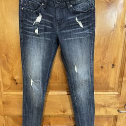 Ladies/Women’s blue jeans