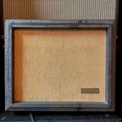 1960’s  Silvertone 1481 Electric Guitar Amplifier Amp (not fender vibro champ Supro vox orange pig nose Princeton reverb blues jr)