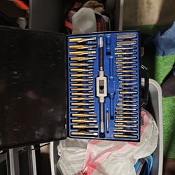 Incomplete Tap And Die Set 