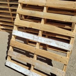 48x40 Two Way Pallets