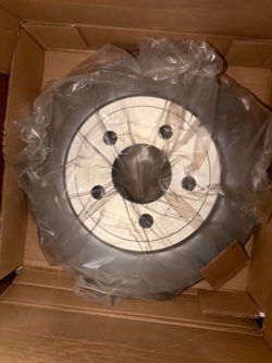 Brand new rotors , ceramic break pads & calipers kit