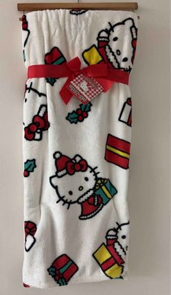 Hello Kitty Christmas Blanket