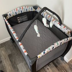 Portable Crib for Toddlers and Babies