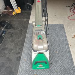 Bissell Big Green Carpet Cleaner
