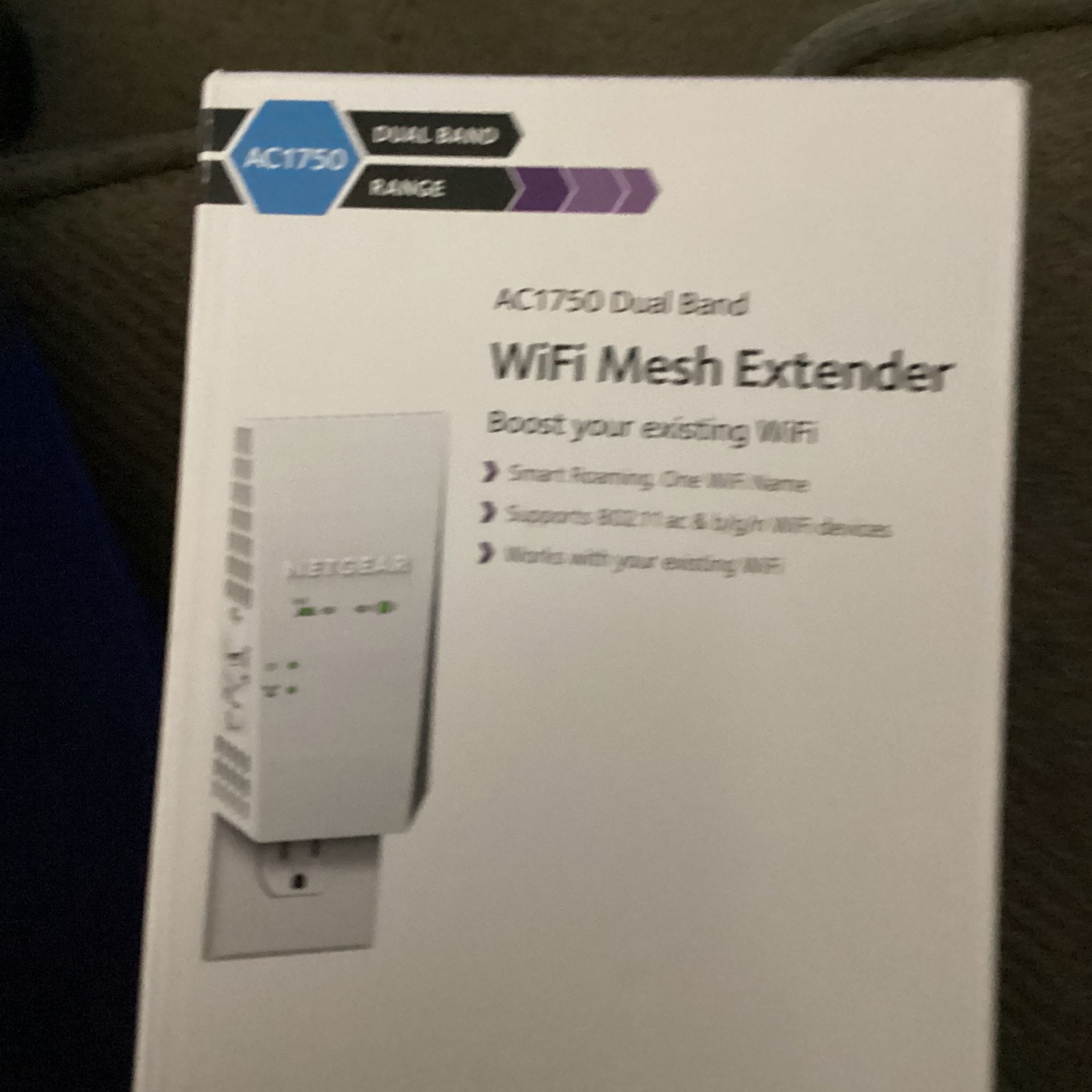 NETGEAR WiFi Extender AC1750