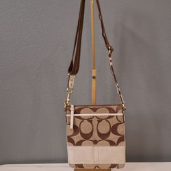 Vintage Coach Signature Brown And Beige Messenger Crossbody