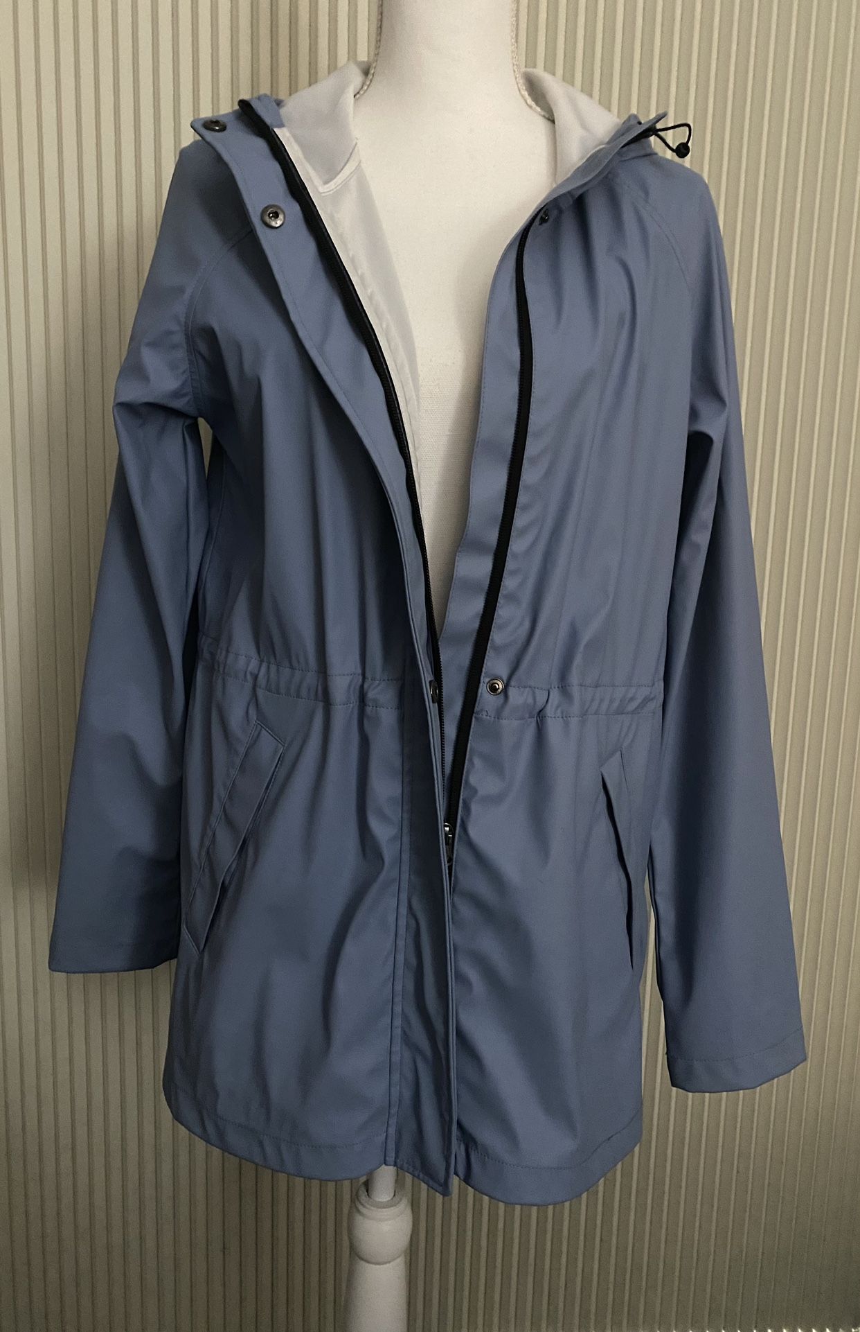 Women’s Raincoat