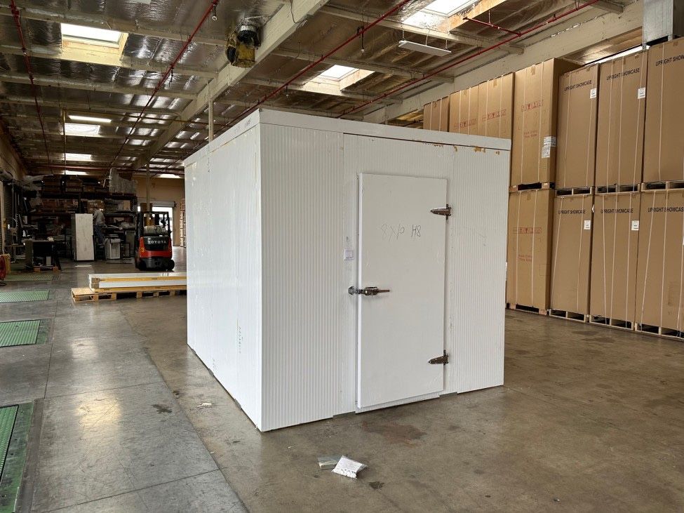 Walk In Refrigerator cooler room NSF W8 D10 H8