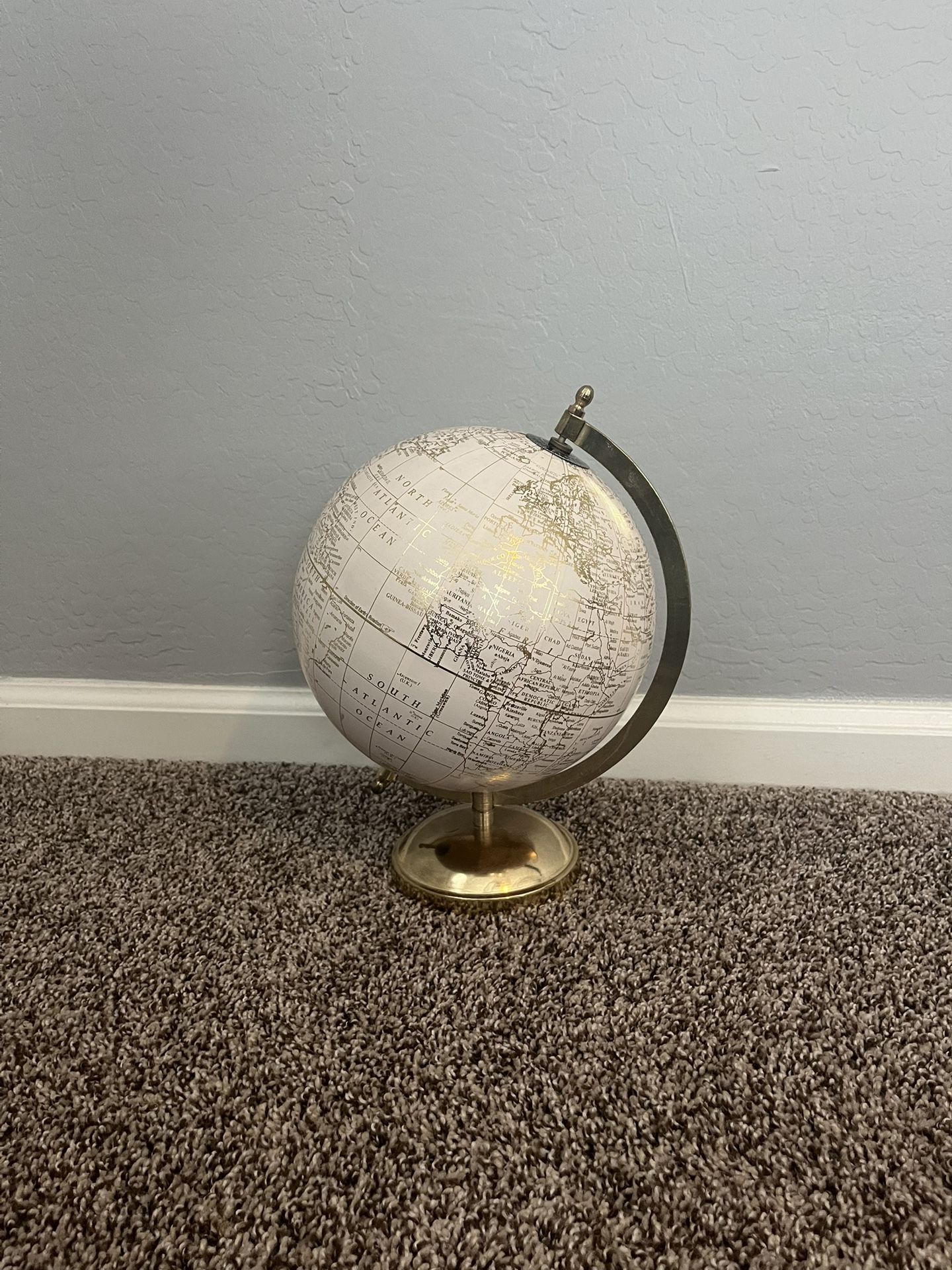 Pink Globe