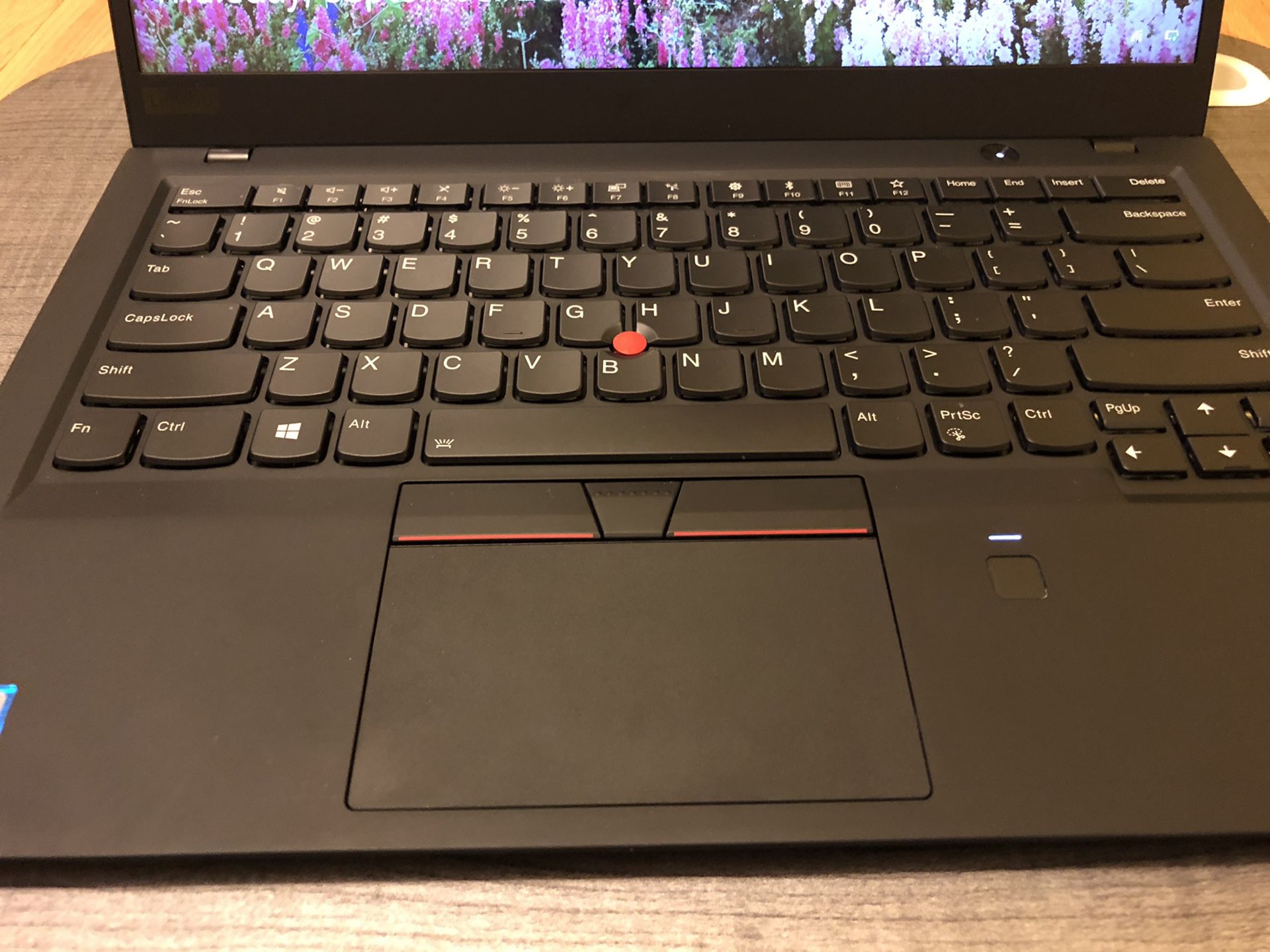 ThinkPad X1 Carbon 6th Gen (2018 Model) 8gb / 256gb. Touch Screen, 3 year Factory Warranty