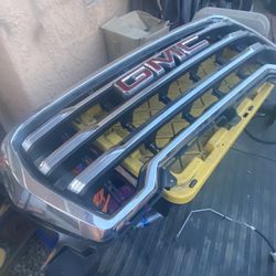 GMC Grille