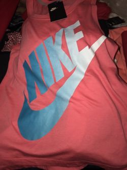 nike shirt . Sleeve less