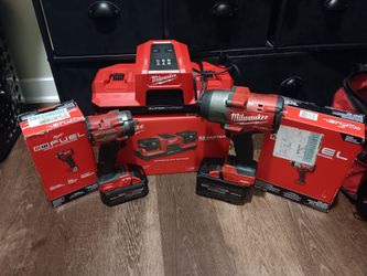 M18 Milwaukee Impacts 1/2inch & 3/8