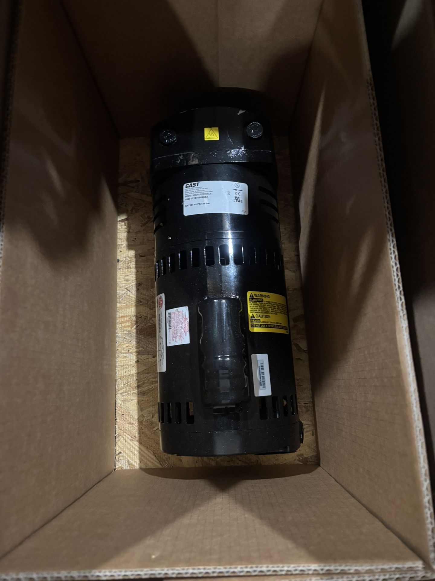 Oil Less Compressor/vacuum