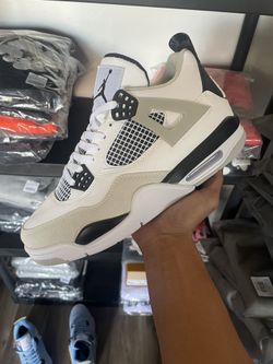 Air Jordan 4 Retro Military Black