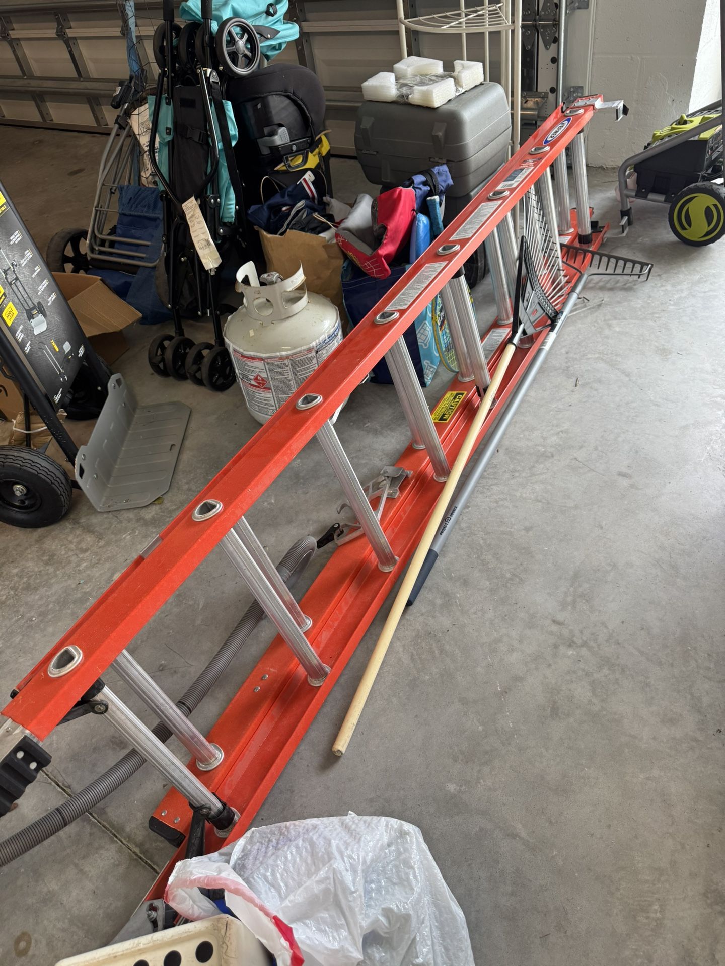 Ladder 16 ft