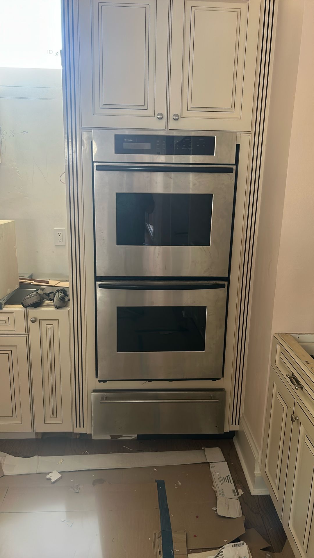 Thermador 27 inch double wall oven