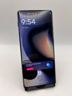 Motorola Edge 2024 256GB with Free Charger and Box