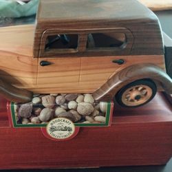 Wood Craft Collectibles