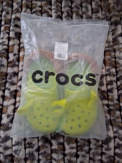 Shrek Crocs