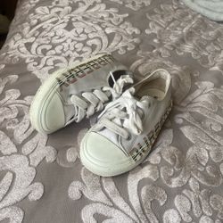Burberry Sneakers 