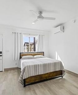 Queen mattress and metal bed frame
