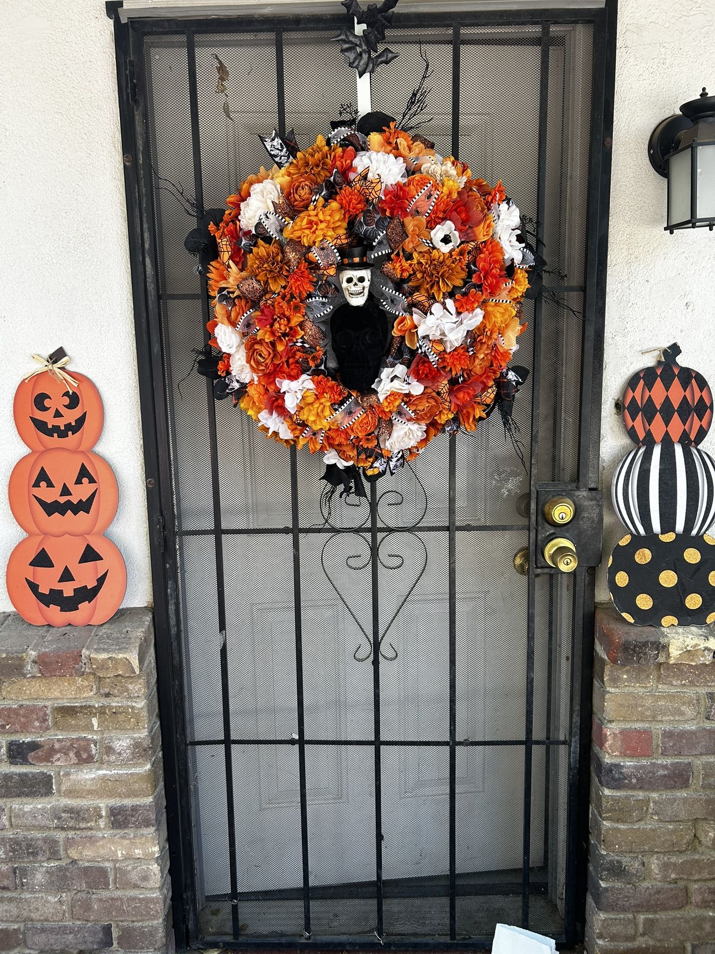 halloween floral wreath