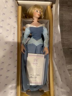 Disney Sleeping Beauty Porcelain Collector Doll
