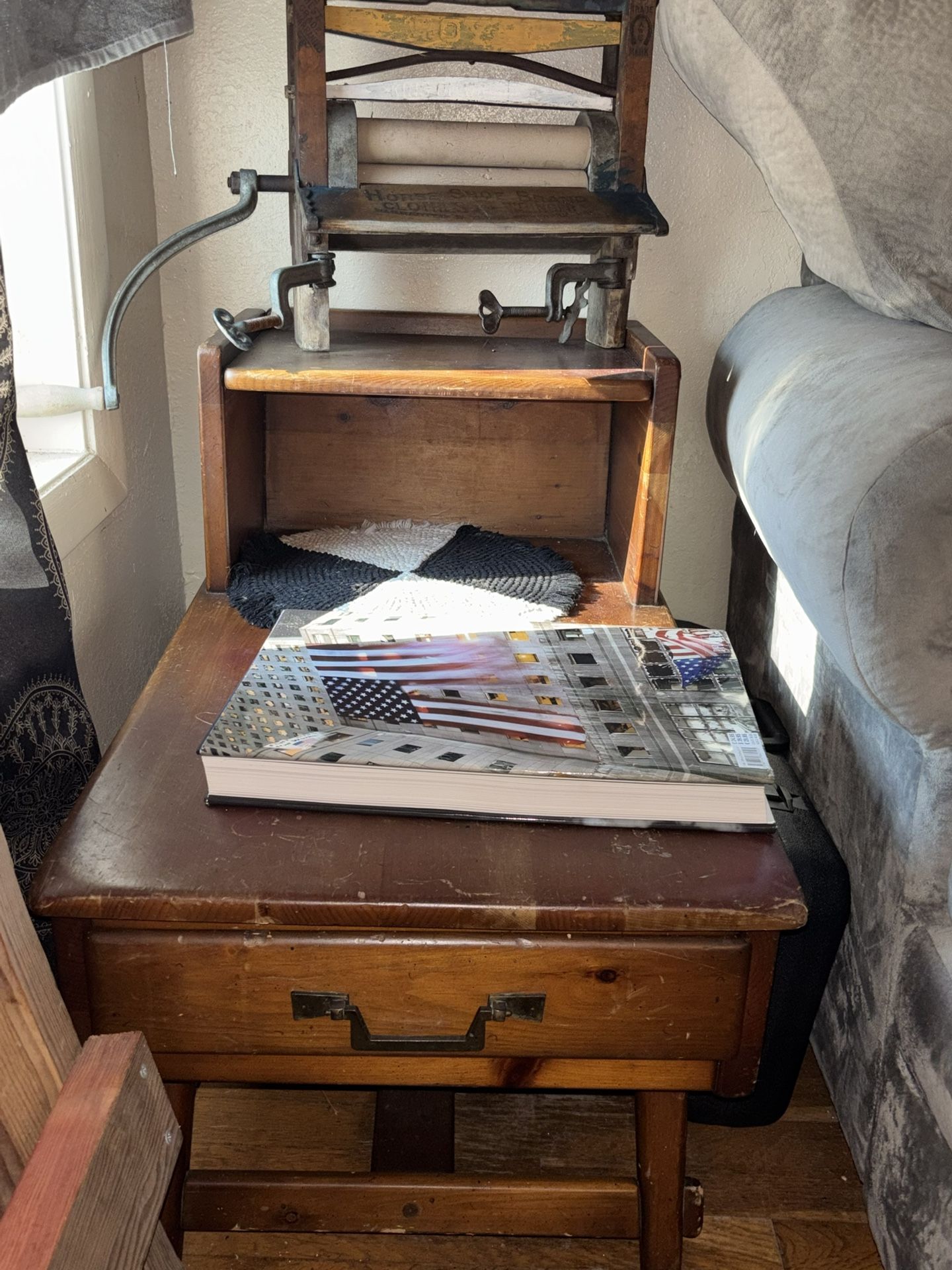 Antique End Table W Storage Drawer