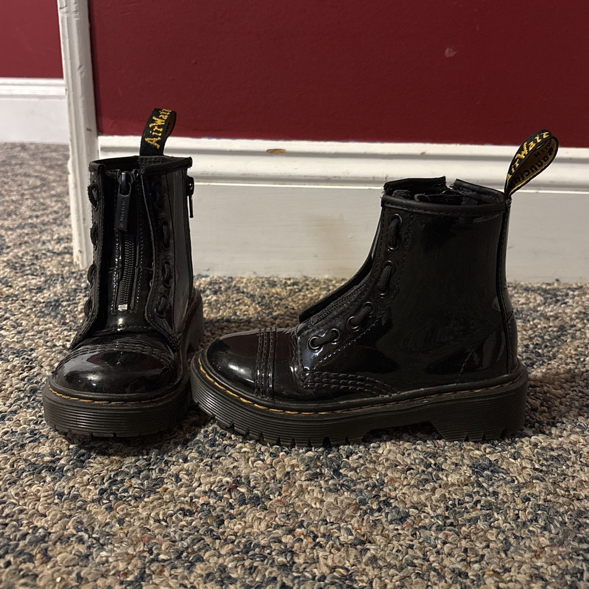 Dr Marten Boots