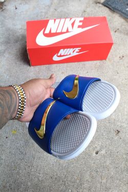 Nike Benassi Golden Swoosh Slides