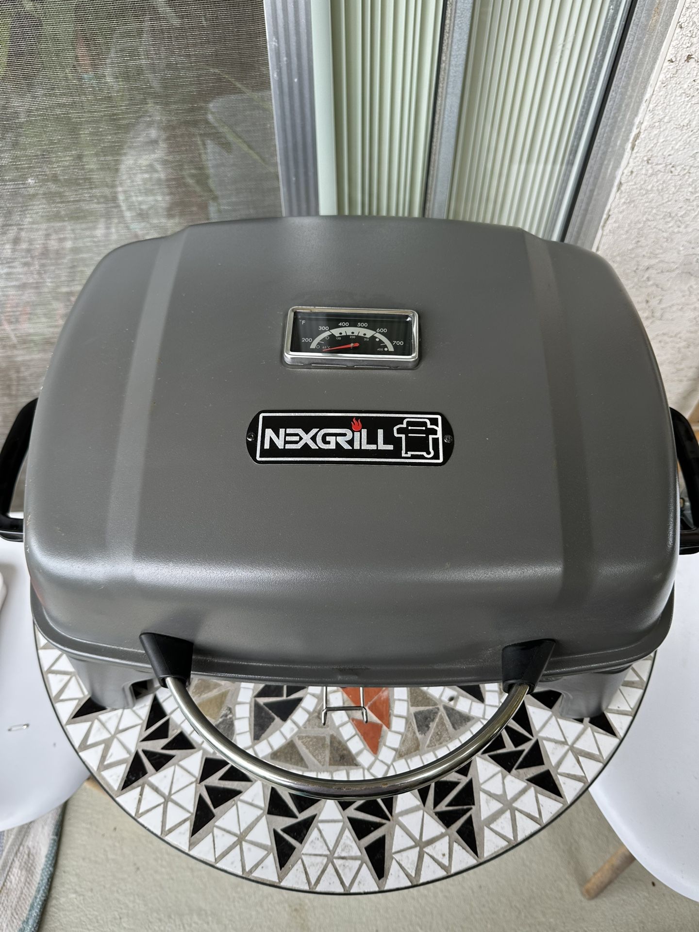 Nexgrill Portable Gas Grill Table Top BBQ