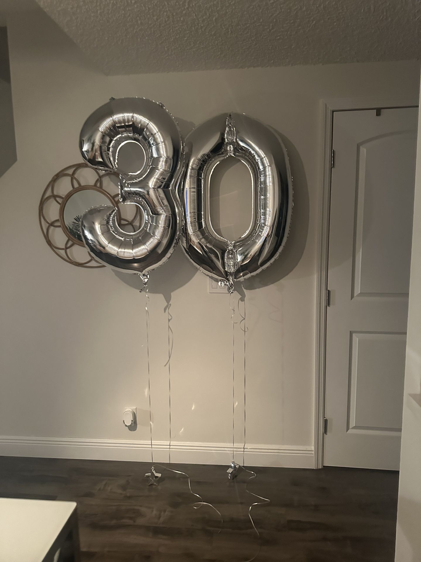 Silver helium balloons 30