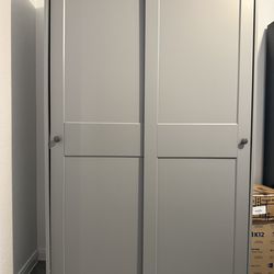 🩶 Modern Gray Wardrobe / Storage Cabinet with Sliding Doors