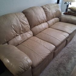 Reclining Sofa.. Used. Good Shape