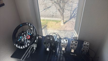 Logitech G29 Racing Wheel And Setup