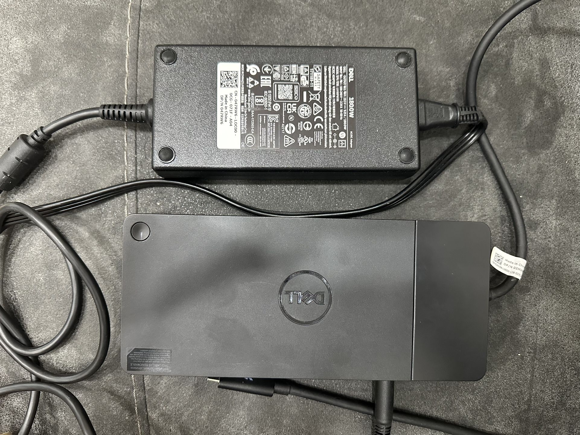 Dell WD19TBS with 180W Computer Docking Station