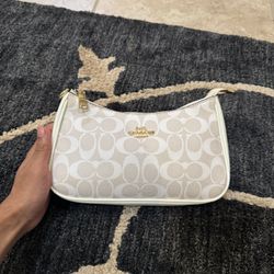 White Coach Bag 